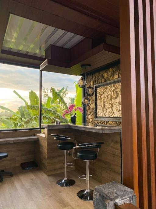 Tori Klumpu, 3 Bedroom Artistic Villa, Dual Views Near Ubud Badung  Eksteriør bilde